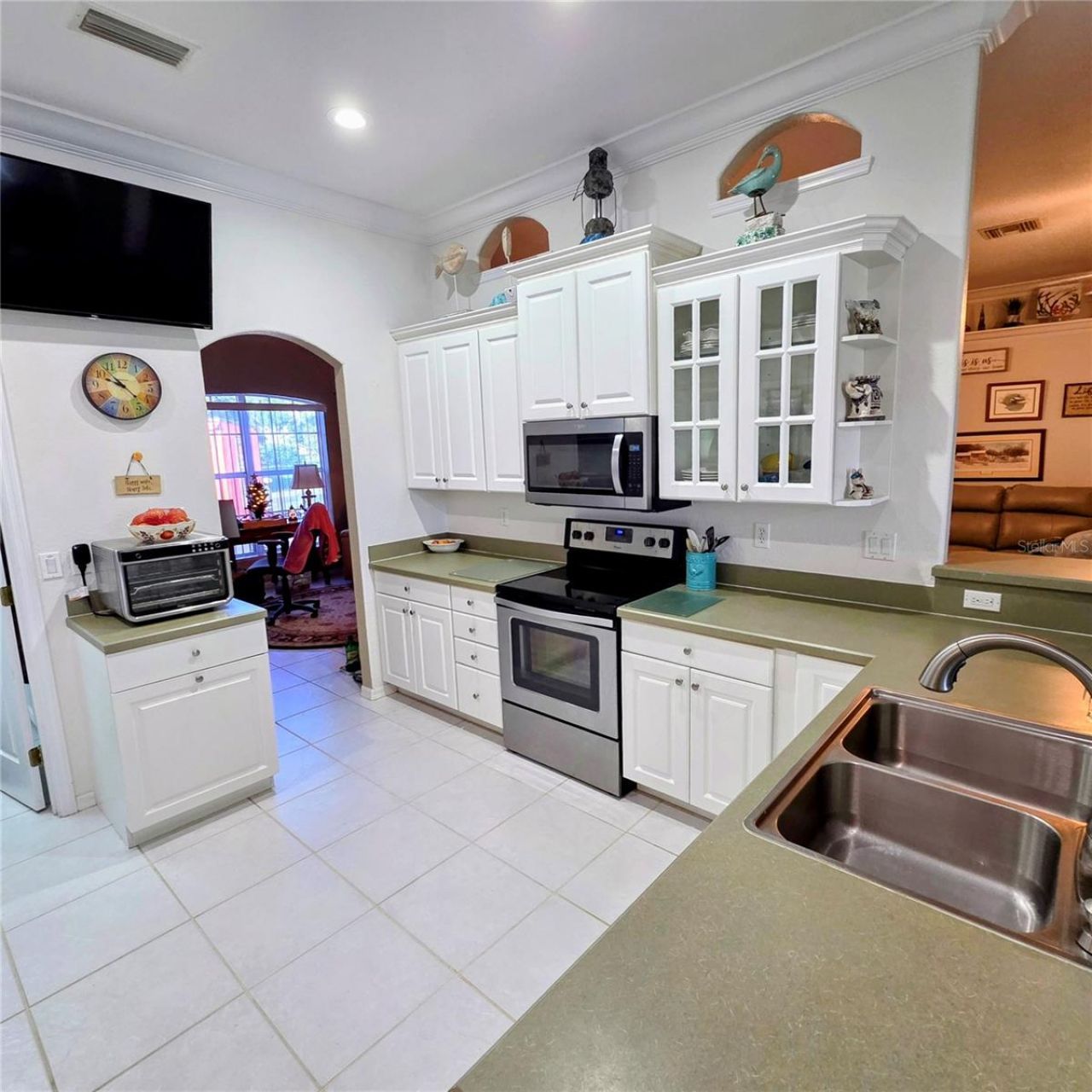 16 Meadowlake Circle S, Lake Placid, FL 33852 Photo