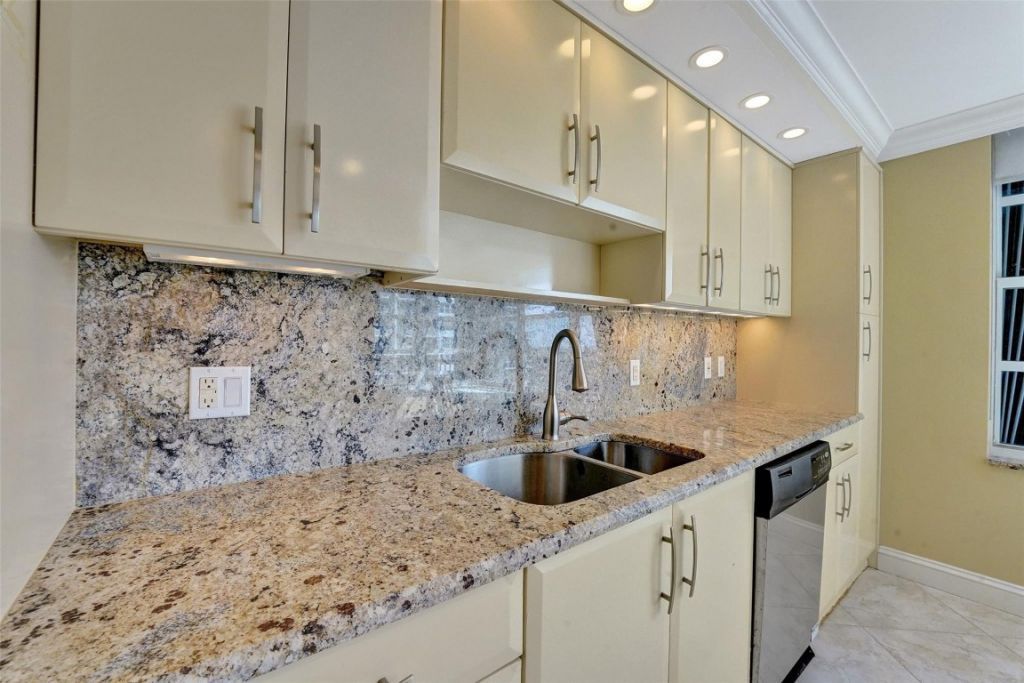 4280 Galt Ocean Dr, Unit 23L, Fort Lauderdale, FL 33308 Photo