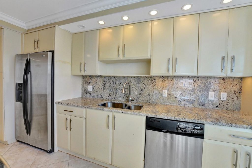 4280 Galt Ocean Dr, Unit 23L, Fort Lauderdale, FL 33308 Photo