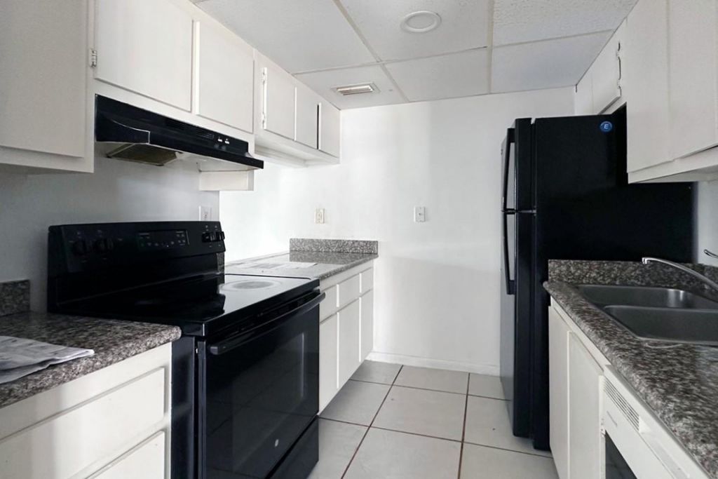 1900 N Congress Ave, Unit 407, West Palm Beach, FL 33401 Photo