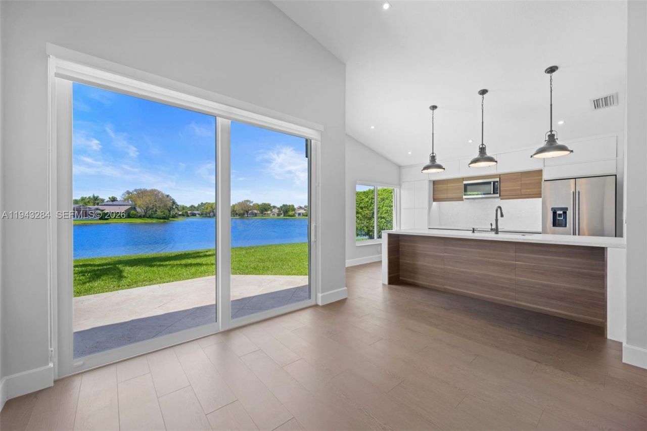 16440 Ruby Lk, Weston, FL 33331 Photo