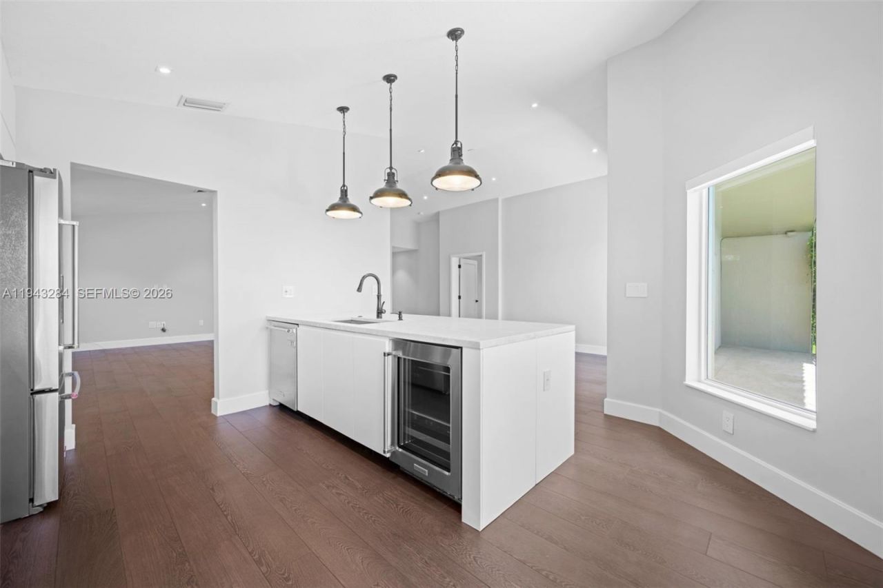 16440 Ruby Lk, Weston, FL 33331 Photo