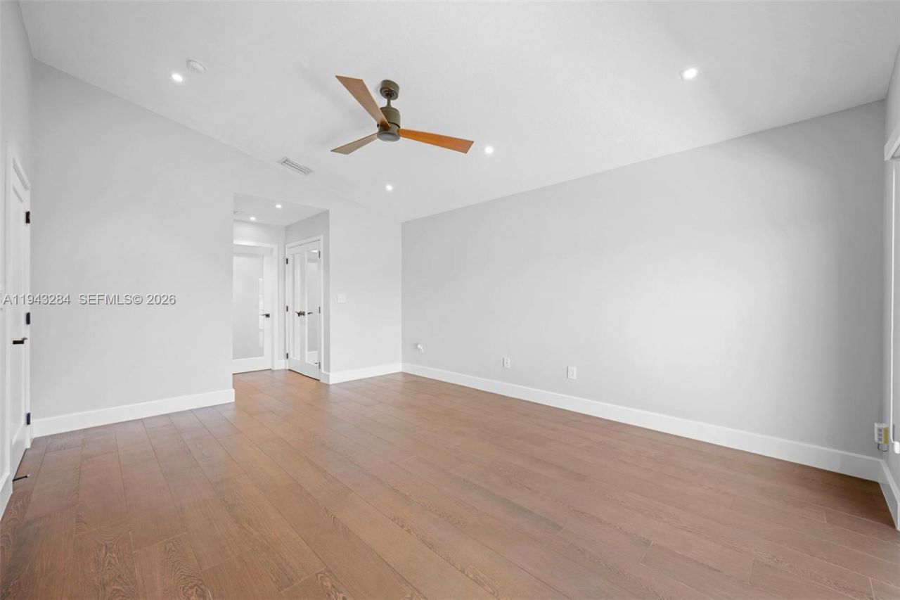 16440 Ruby Lk, Weston, FL 33331 Photo