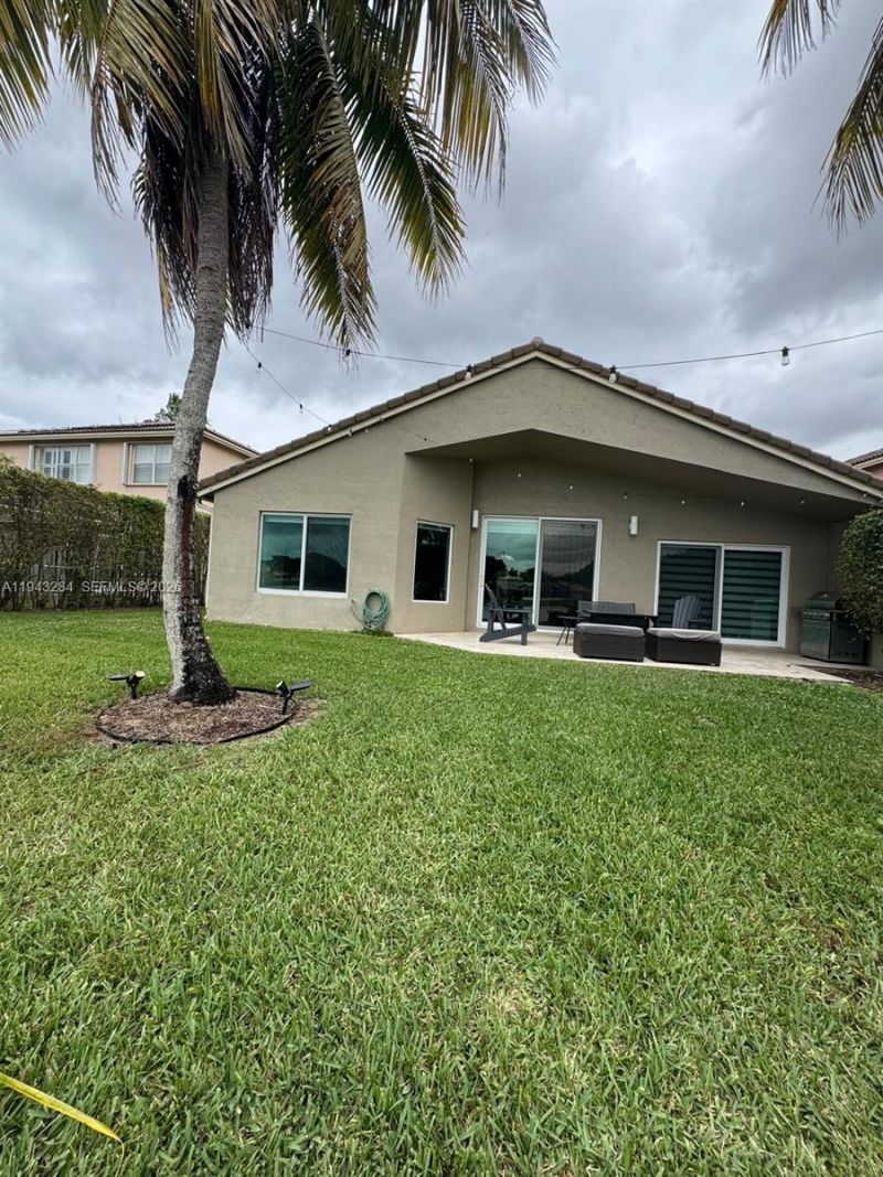 16440 Ruby Lk, Weston, FL 33331 Photo