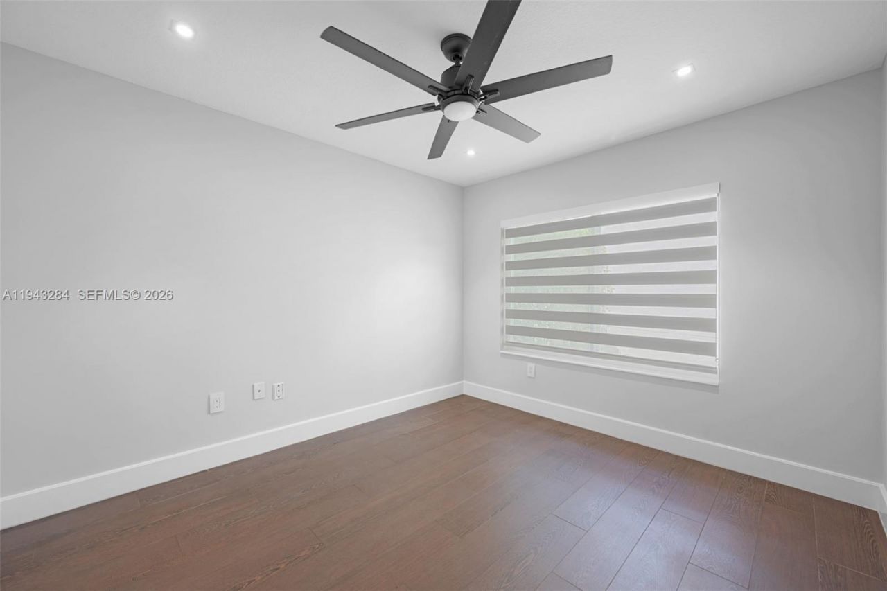 16440 Ruby Lk, Weston, FL 33331 Photo