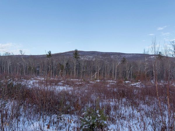 525 Governor Wentworth Highway, Moultonborough, NH 03254