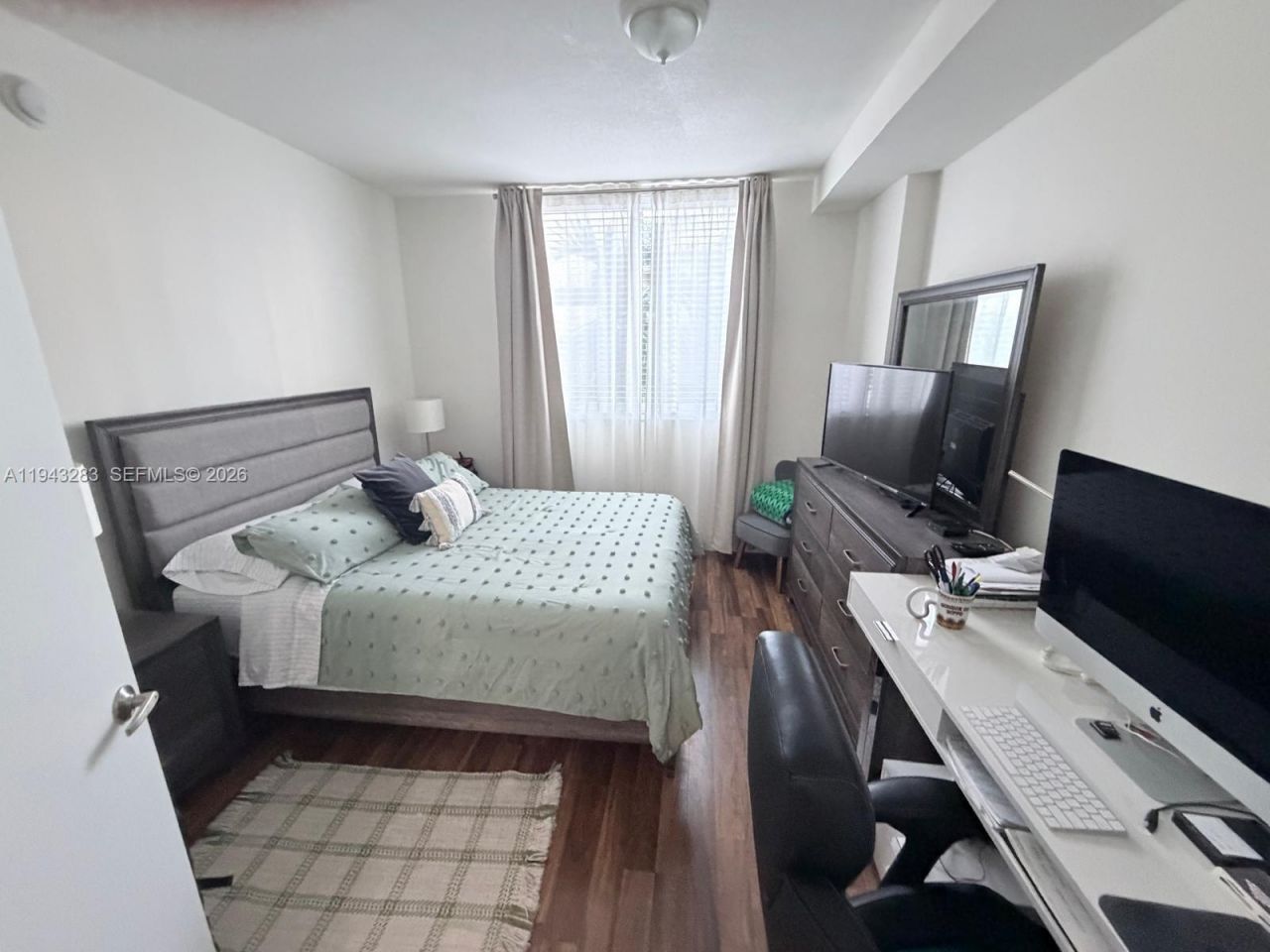 18800 NE 29th Ave , Unit 323, Aventura, FL 33180 Photo