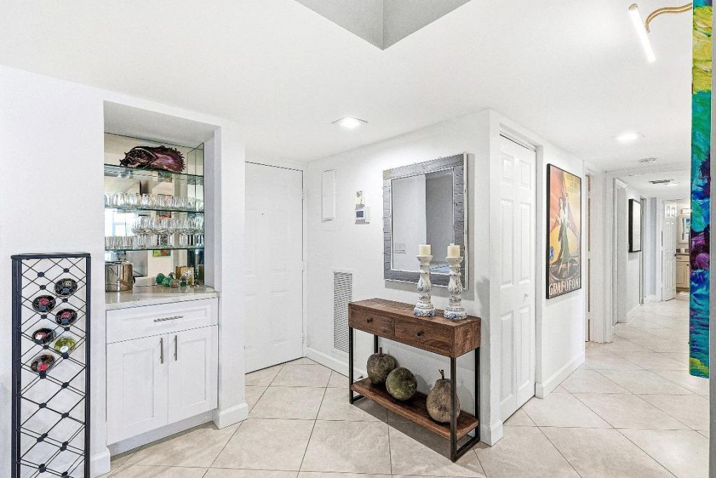 800 E Jeffery Street, Unit 106, Boca Raton, FL 33487 Photo