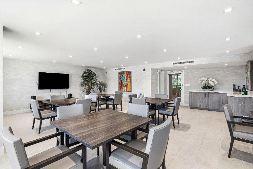 800 E Jeffery Street, Unit 106, Boca Raton, FL 33487 Photo