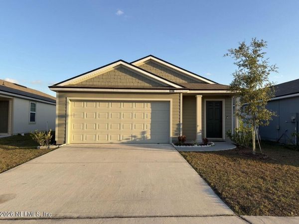 15706 EQUINE GAIT Drive, Jacksonville, FL 32234