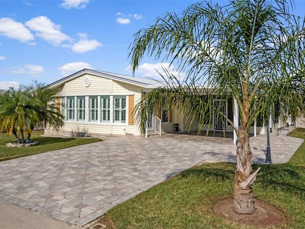 37635 GILL AVENUE, ZEPHYRHILLS, FL 33541