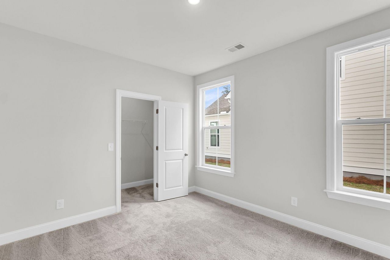 724 Maynard Lane Photo 14