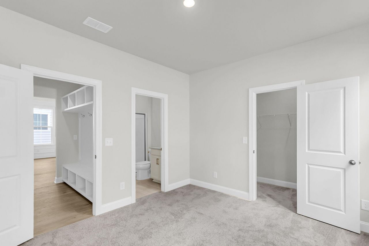 724 Maynard Lane Photo 16