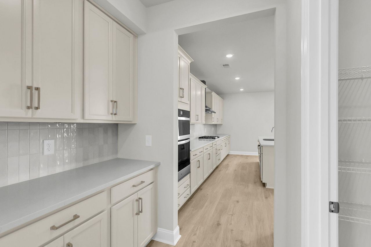 724 Maynard Lane Photo 21