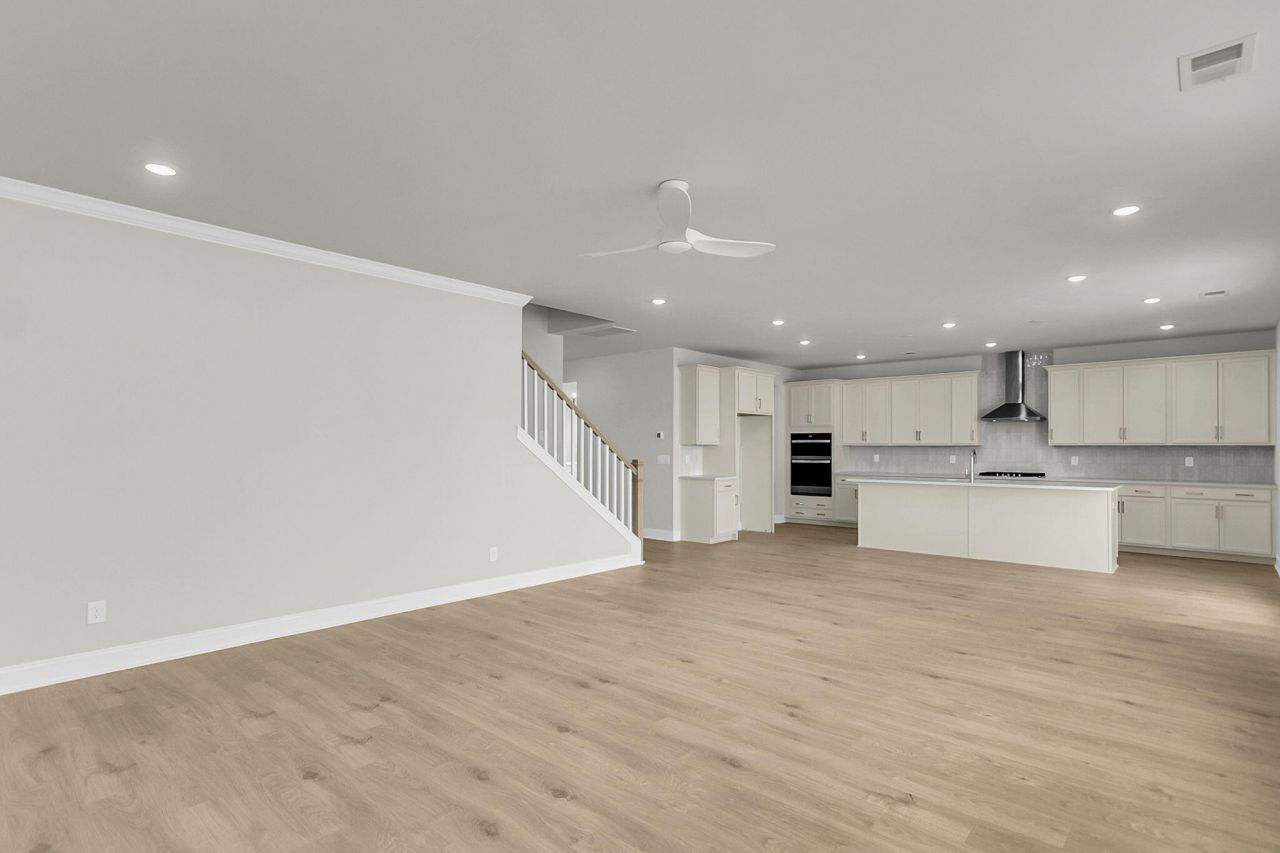 724 Maynard Lane Photo 32