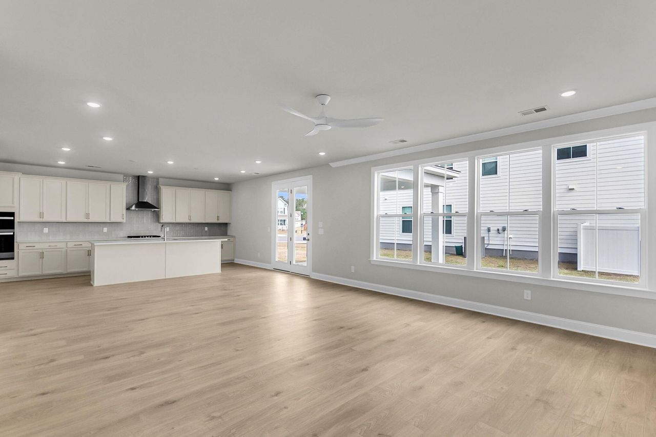 724 Maynard Lane Photo 33