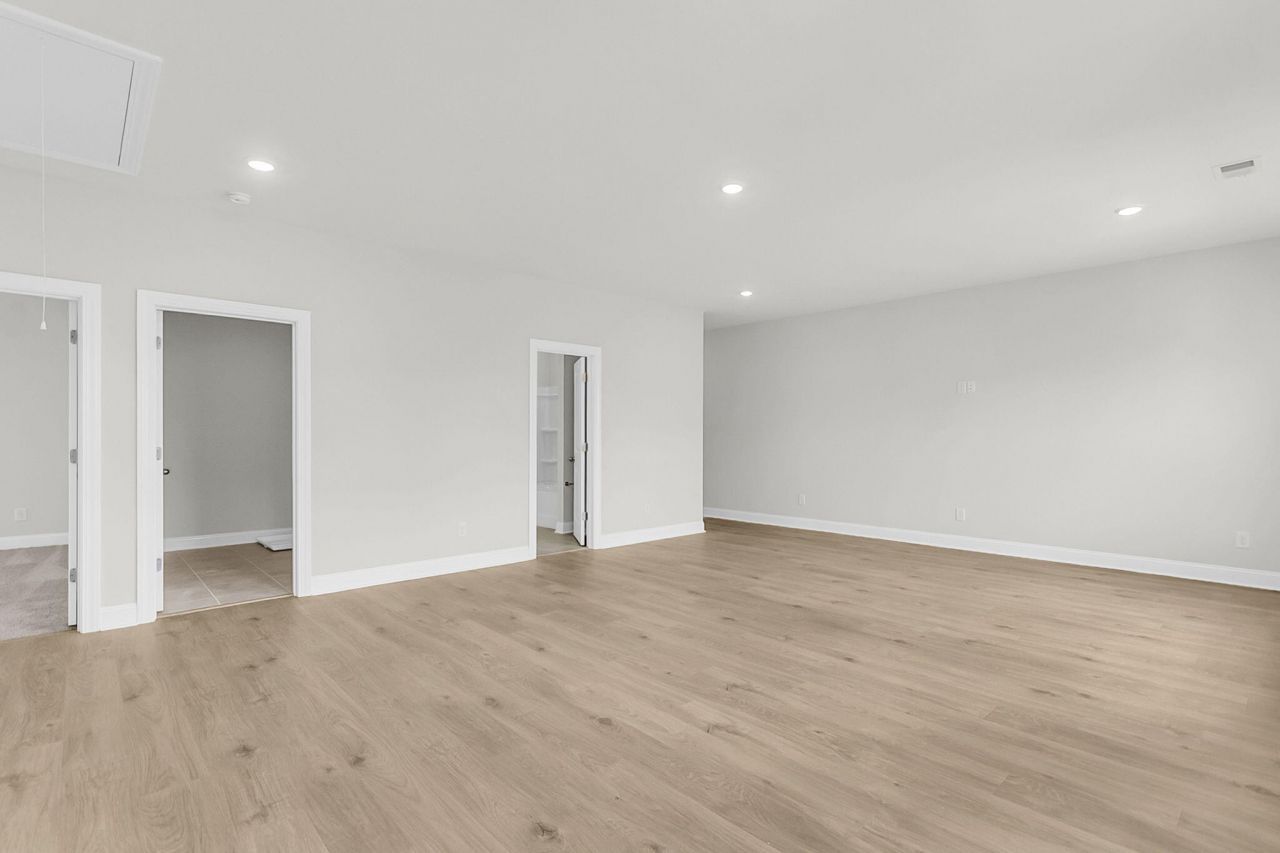 724 Maynard Lane Photo 38