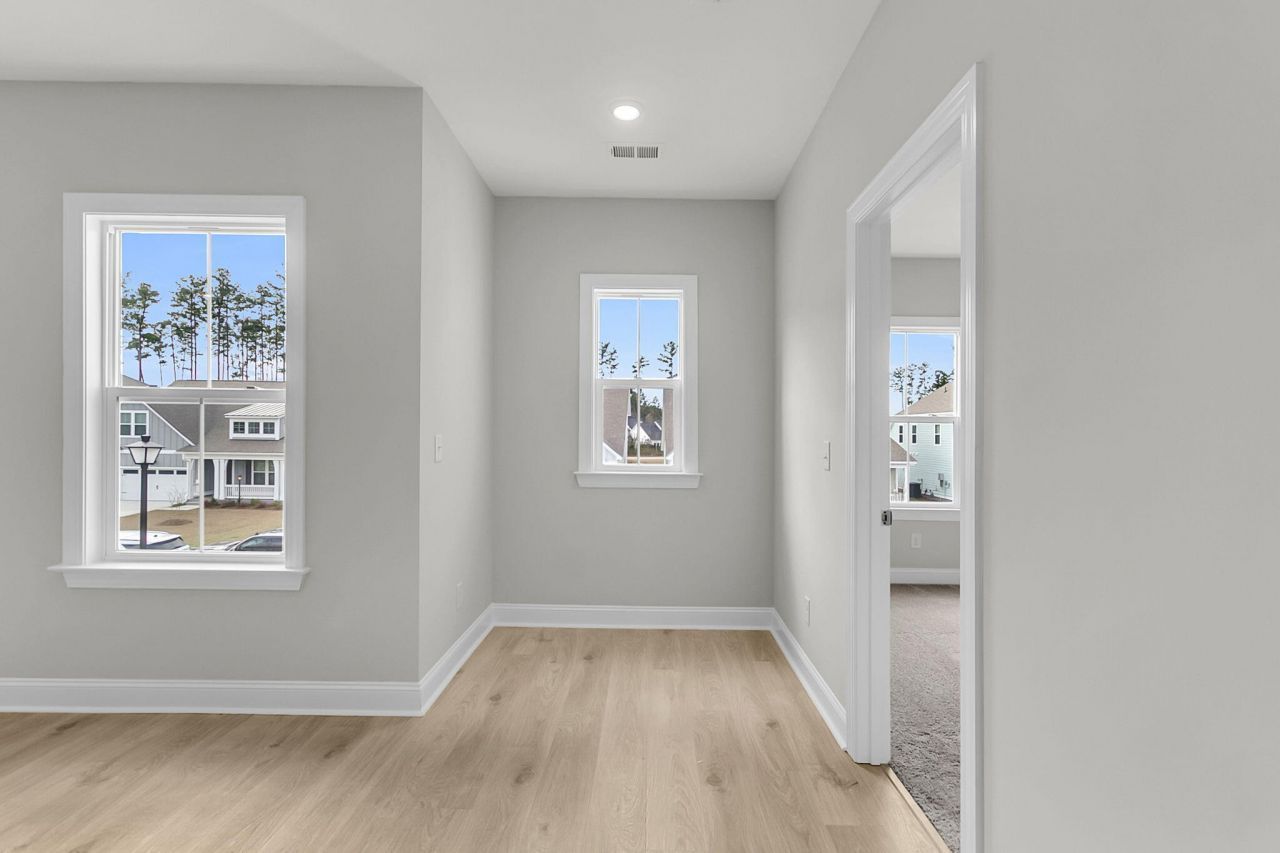 724 Maynard Lane Photo 50