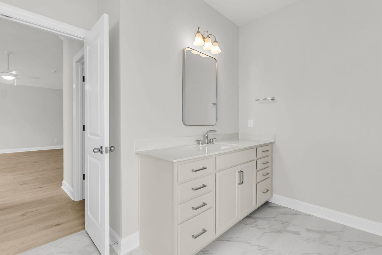 724 Maynard Lane Photo 60