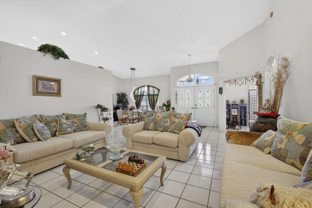 1940 S Club Drive, Wellington, FL 33414 Photo