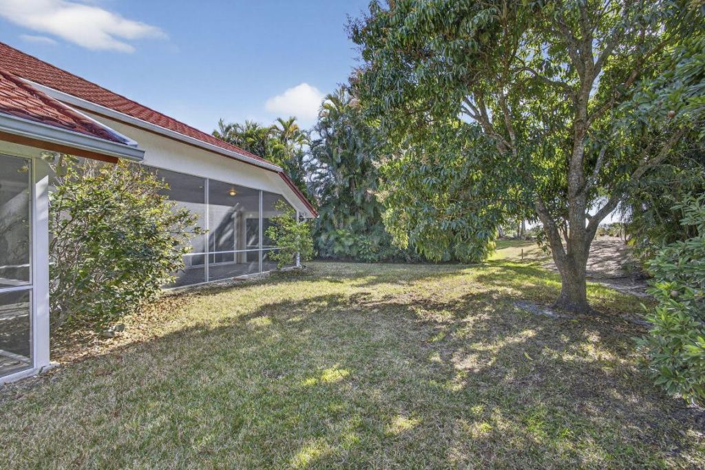 1940 S Club Drive, Wellington, FL 33414 Photo