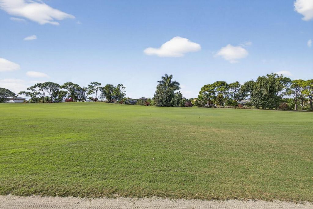 1940 S Club Drive, Wellington, FL 33414 Photo