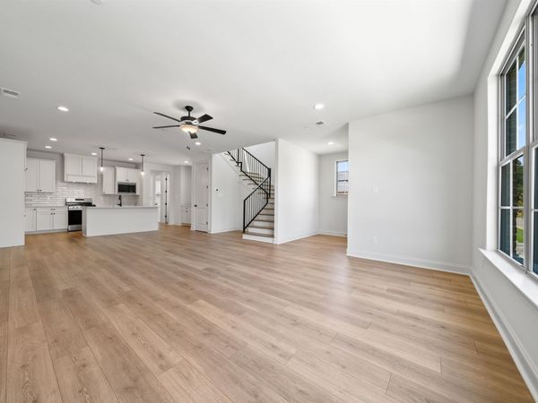 498 ARMEL DR, Collierville, TN 38017