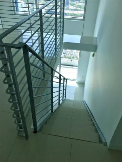 60 SW 13th Street, Unit 3205, Miami, FL 33130 Photo