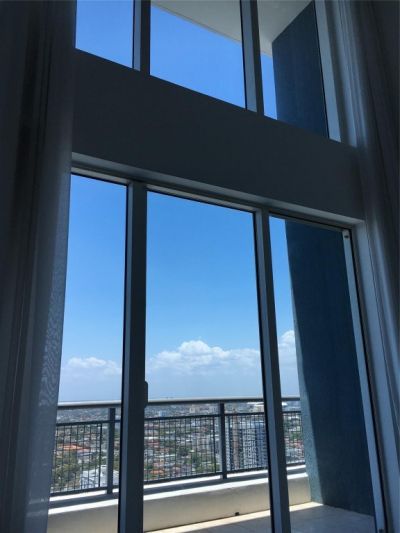 60 SW 13th Street, Unit 3205, Miami, FL 33130 Photo