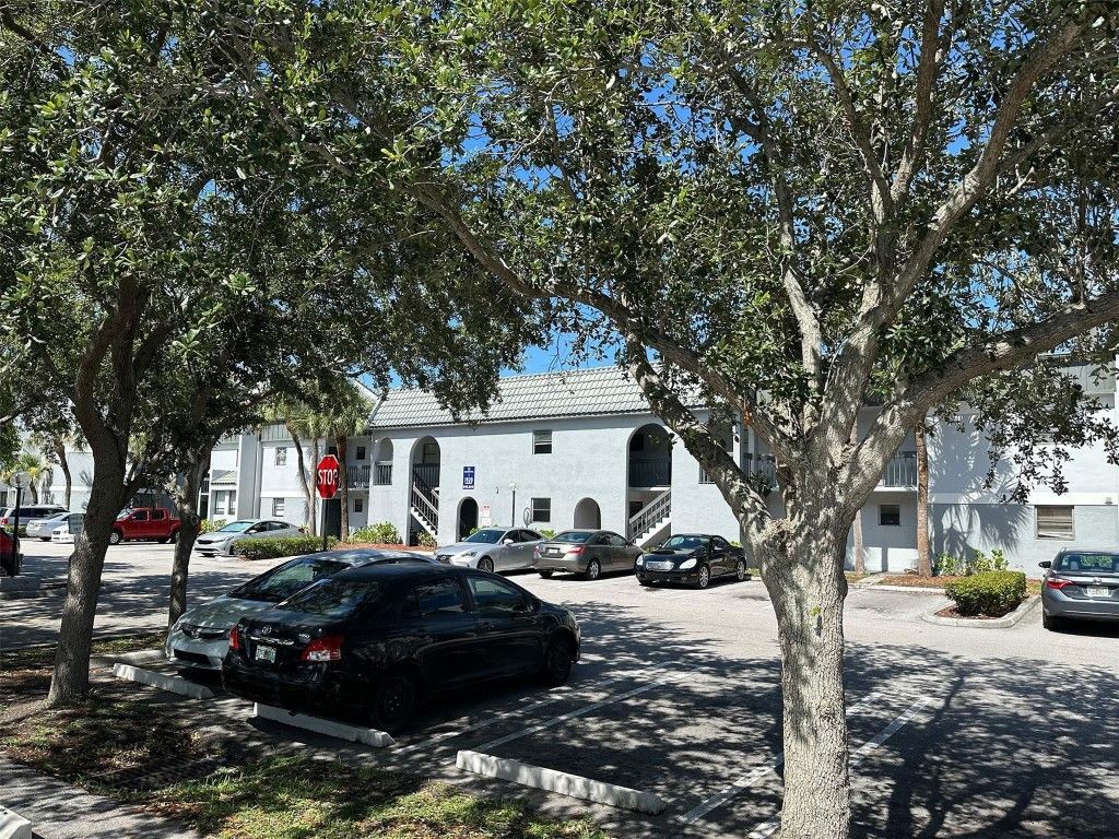 1920 N Congress Ave, Unit 105, West Palm Beach, FL 33401 Photo