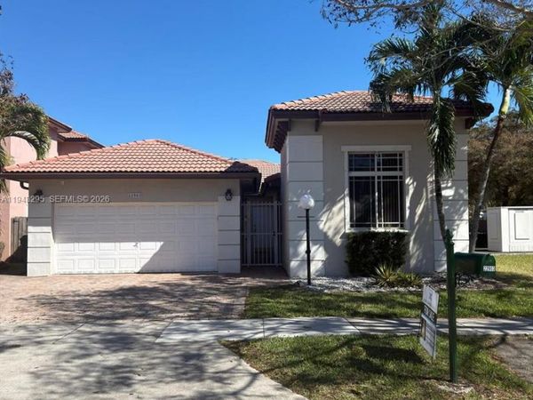 22903 SW 113th Path, Miami, FL 33170