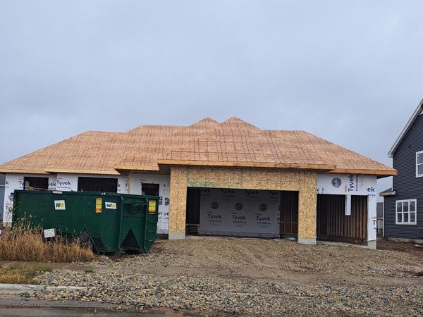 1283 Wild Rye LANE, Oconomowoc, WI 53066