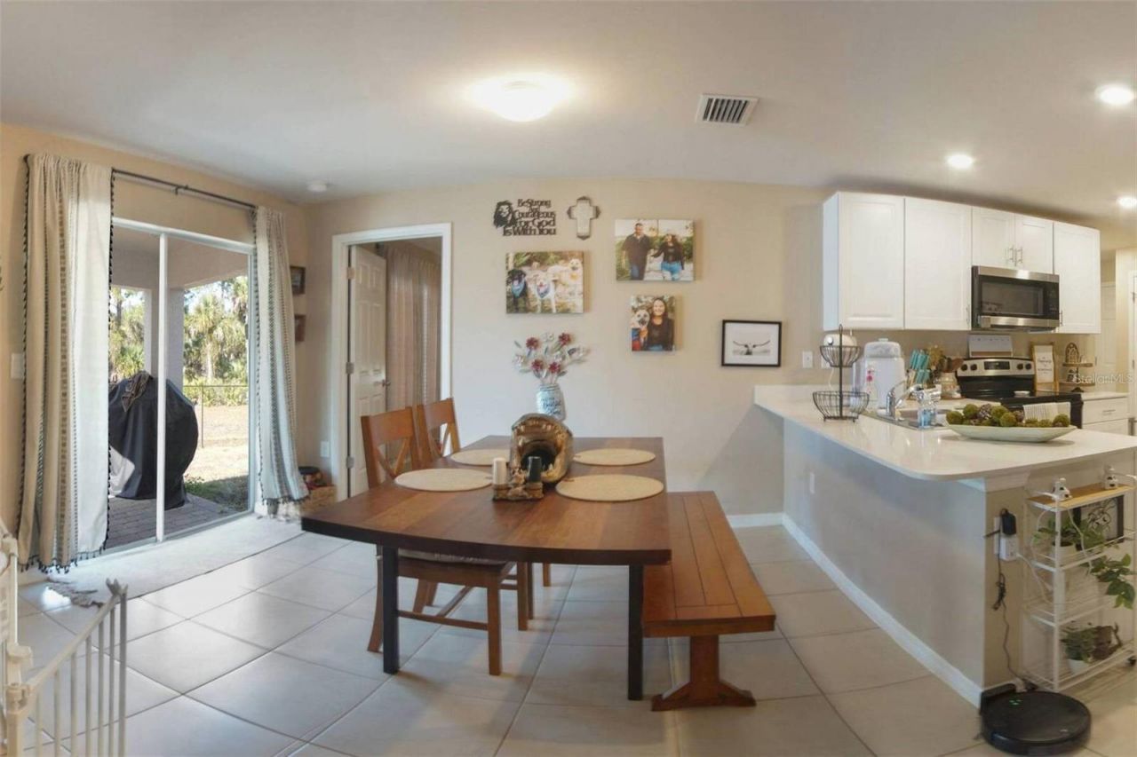 8015 Sandalwood Circle, Labelle, FL 33935 Photo