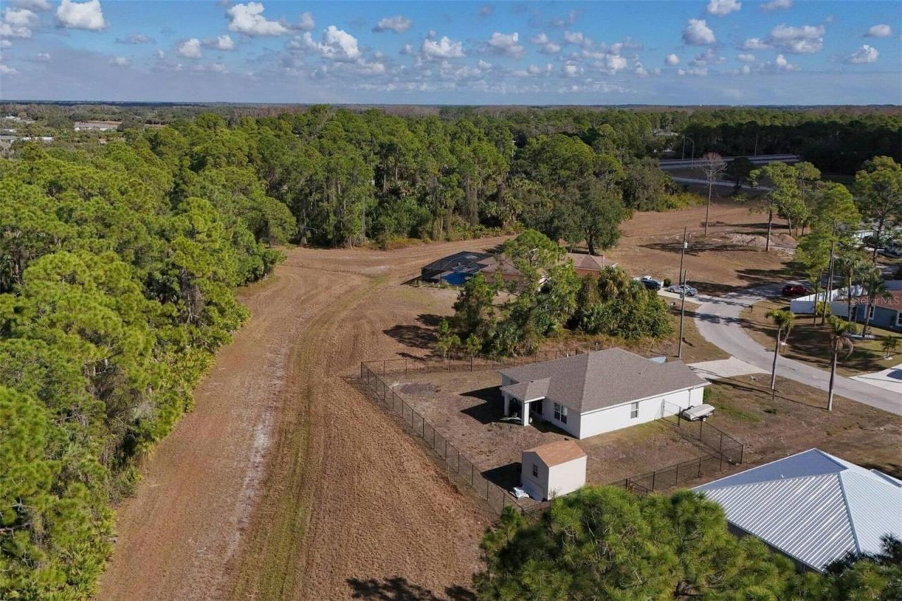 8015 Sandalwood Circle, Labelle, FL 33935 Photo