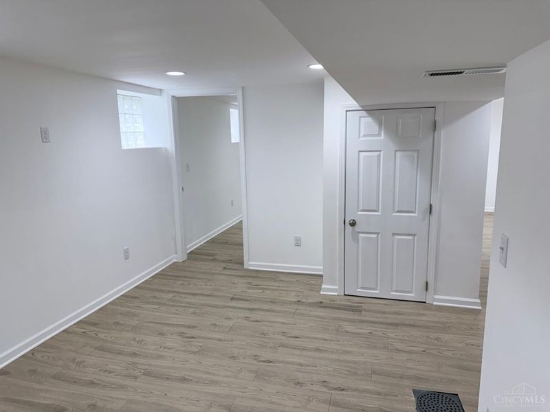 1913 Sterling Avenue, North College Hill, OH 45239 Photo 22