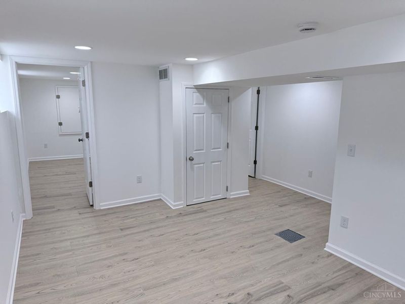 1913 Sterling Avenue, North College Hill, OH 45239 Photo 23