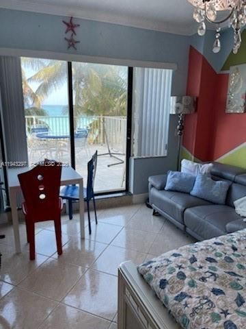 6345 Collins Ave , Unit 435, Miami Beach, FL 33141 Photo