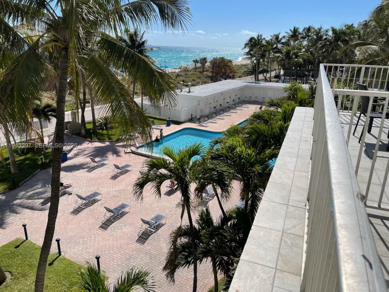 6345 Collins Ave , Unit 435, Miami Beach, FL 33141 Photo