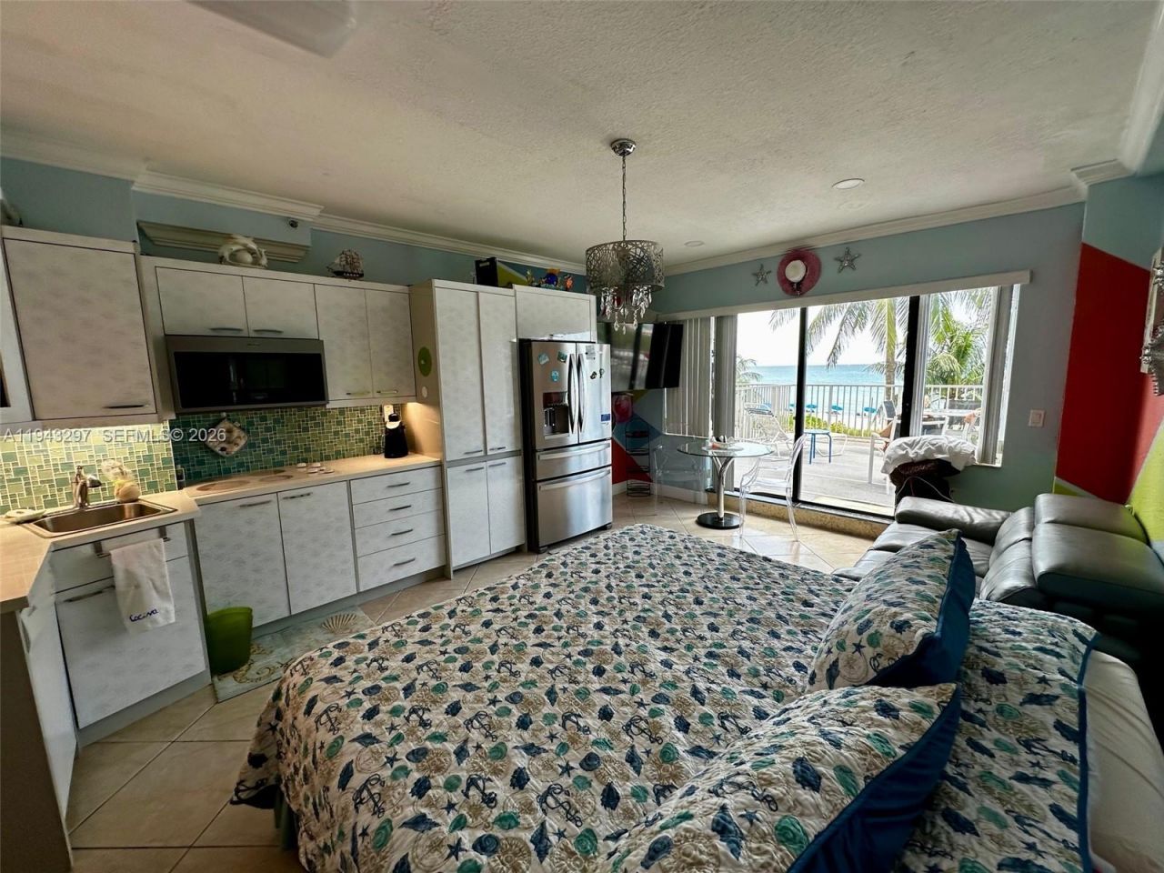 6345 Collins Ave , Unit 435, Miami Beach, FL 33141 Photo