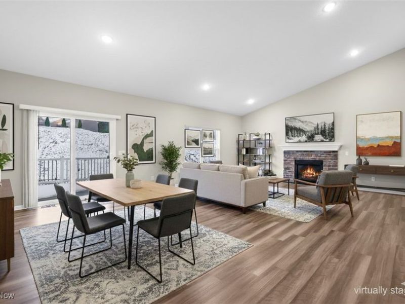 1236 Selena Grove, Uniontown, OH 44685 Photo 3