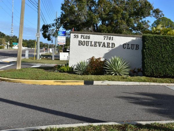 7701 STARKEY ROAD, Unit 313, SEMINOLE, FL 33777