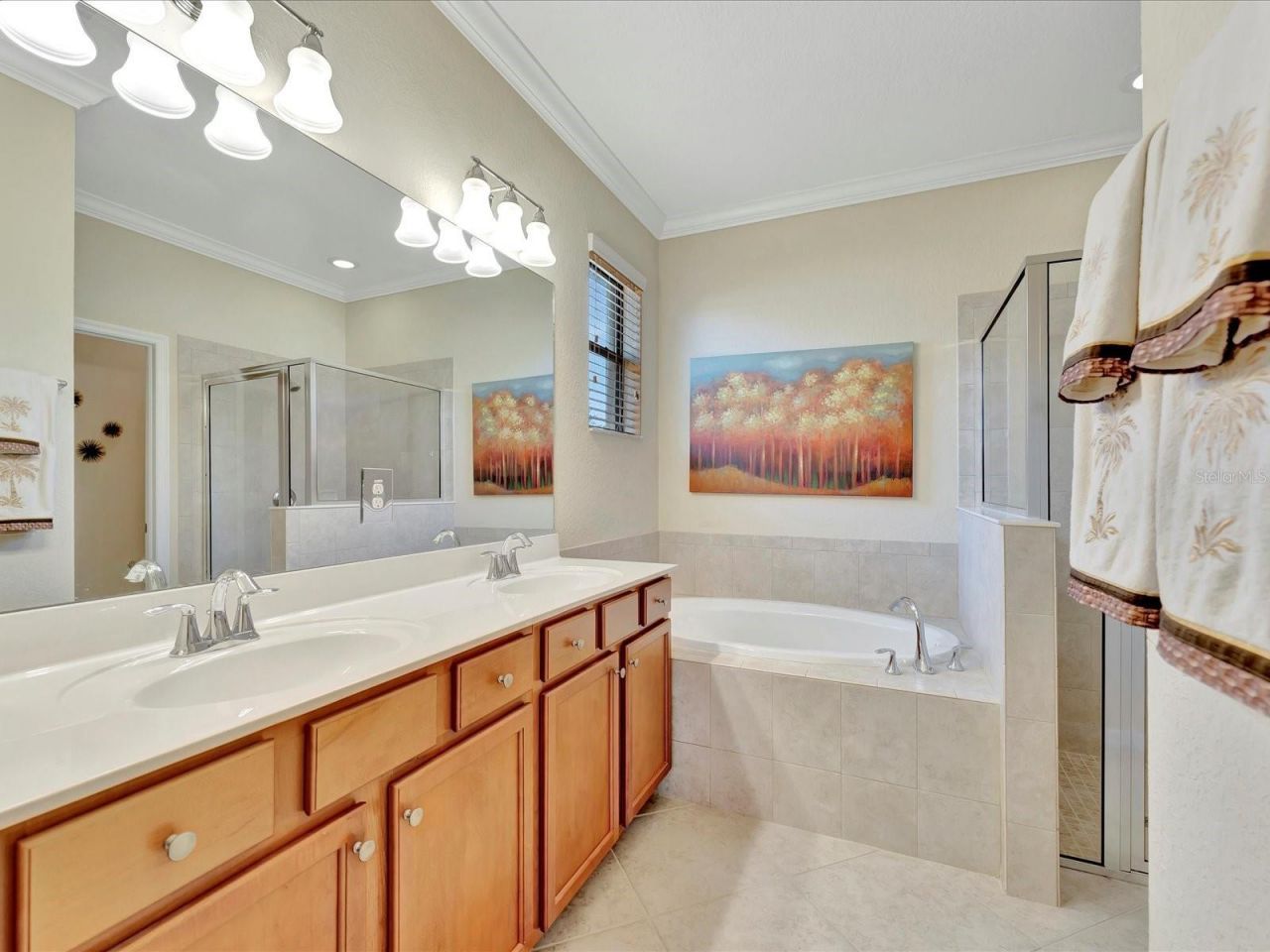 6880 Willowshire Way, Bradenton, FL 34212 Photo