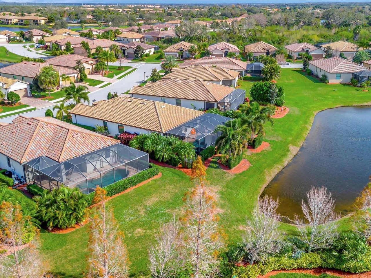 6880 Willowshire Way, Bradenton, FL 34212 Photo