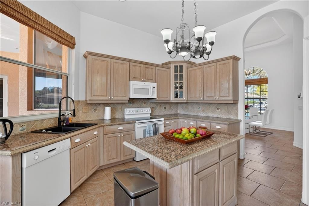 14806 Fripp Island Ct, Naples, FL 34119 Photo