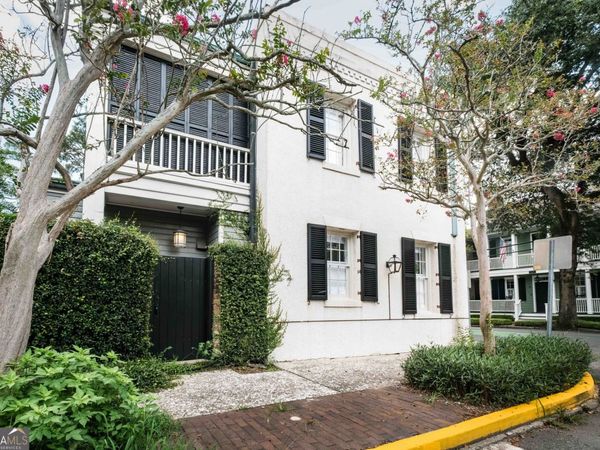 17 Price Street, Savannah, GA 31401