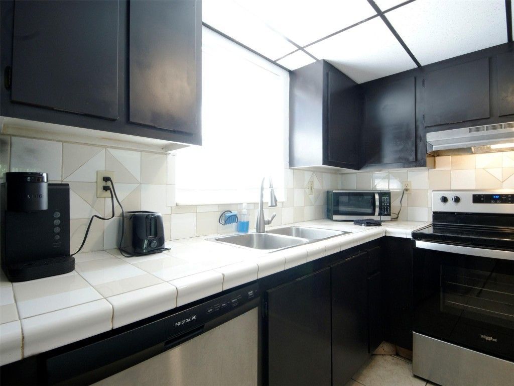 1920 N Congress Ave, Unit 105, West Palm Beach, FL 33401 Photo