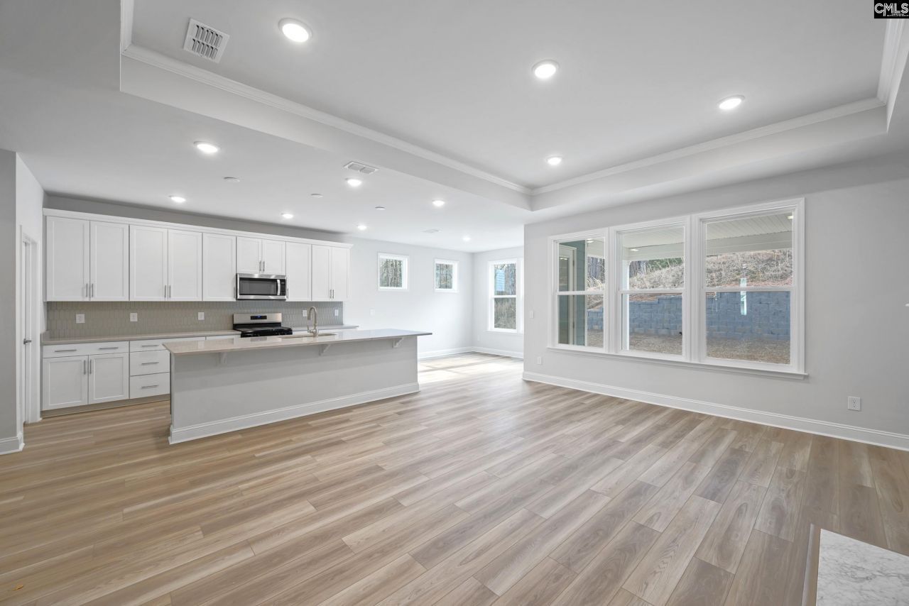 591 Carters Grove Lane Photo 13