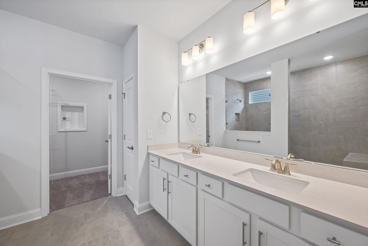 591 Carters Grove Lane Photo 25