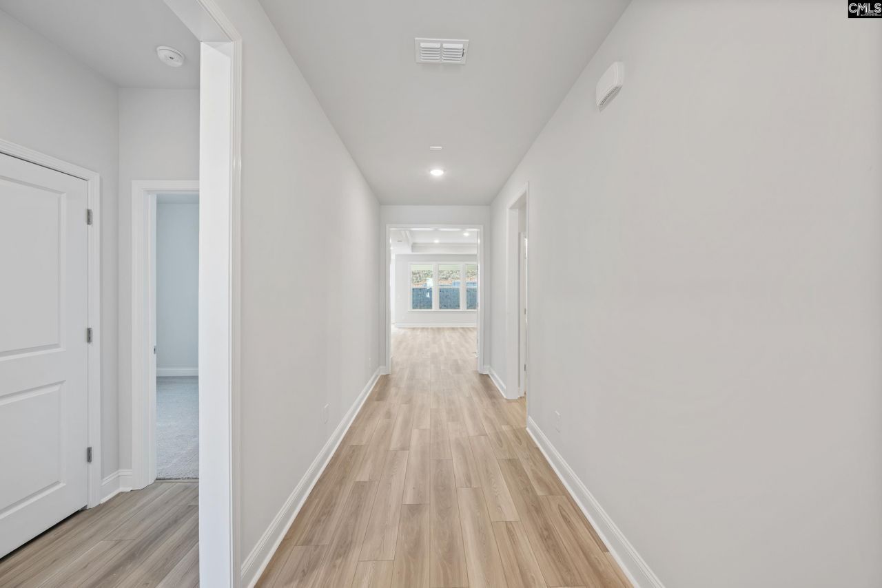 591 Carters Grove Lane Photo 8