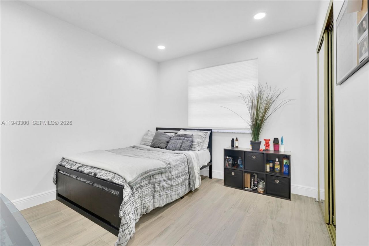 3001 Holiday Springs Blvd, Unit 202, Margate, FL 33063 Photo